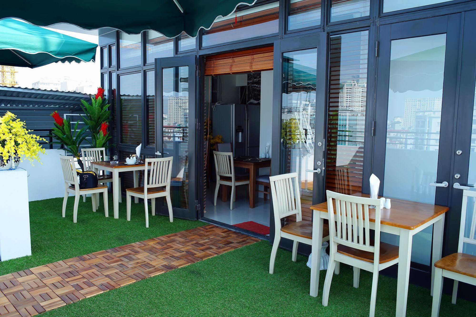 One Hotel Hanoi Exterior photo